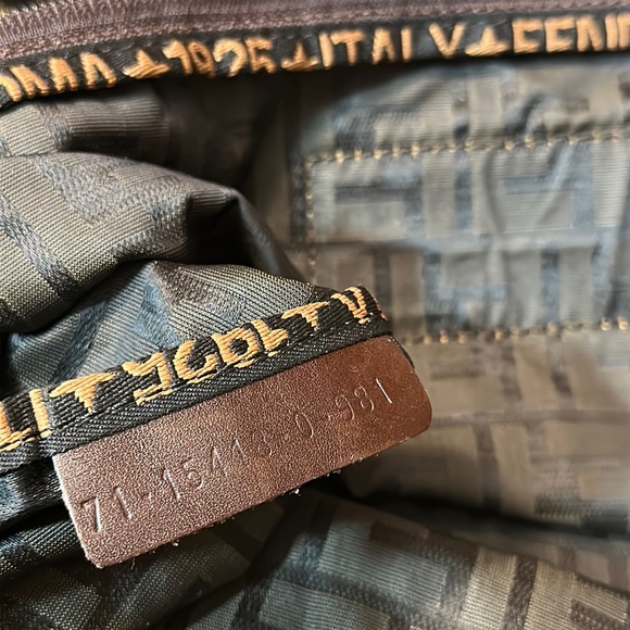 Fendi FF Zucca Print Duffle Bag - Picture 11 of 14